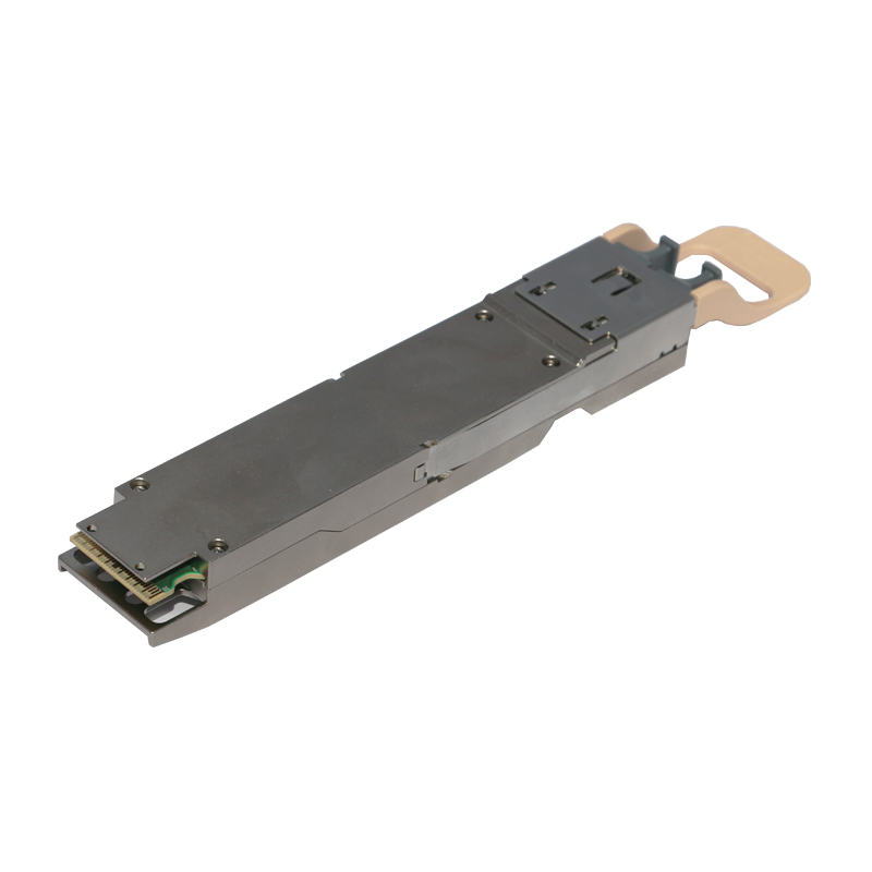 Den hot-pluggbare funksjonen til 100G QSFP28 optiske transceivere forbedrer vedlikeholdsevnen og påliteligheten til nettverksutstyr.